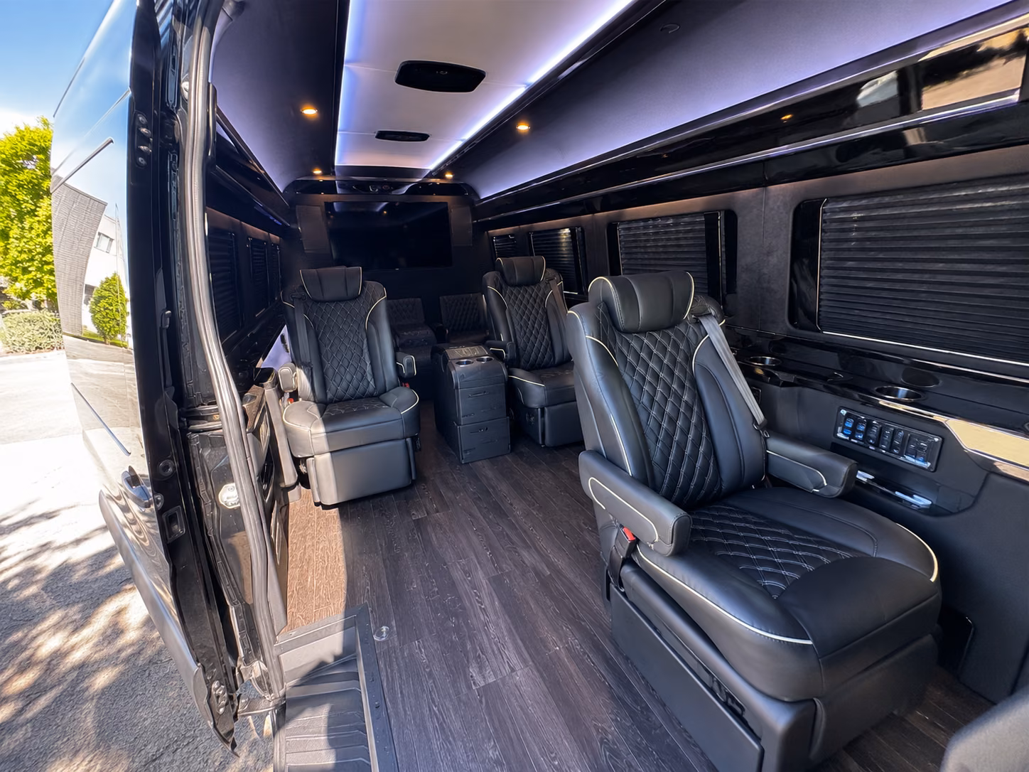 rio rancho airport transportation onboard seating