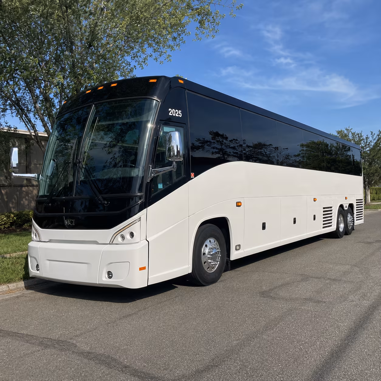 shuttle your agency teams between rio rancho and kirtland afb with ease